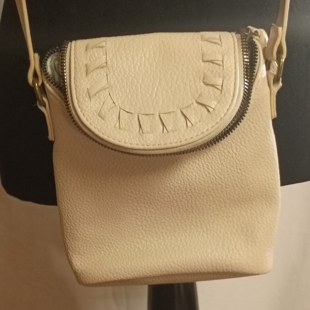 Maurices Cream Crossbody Bag